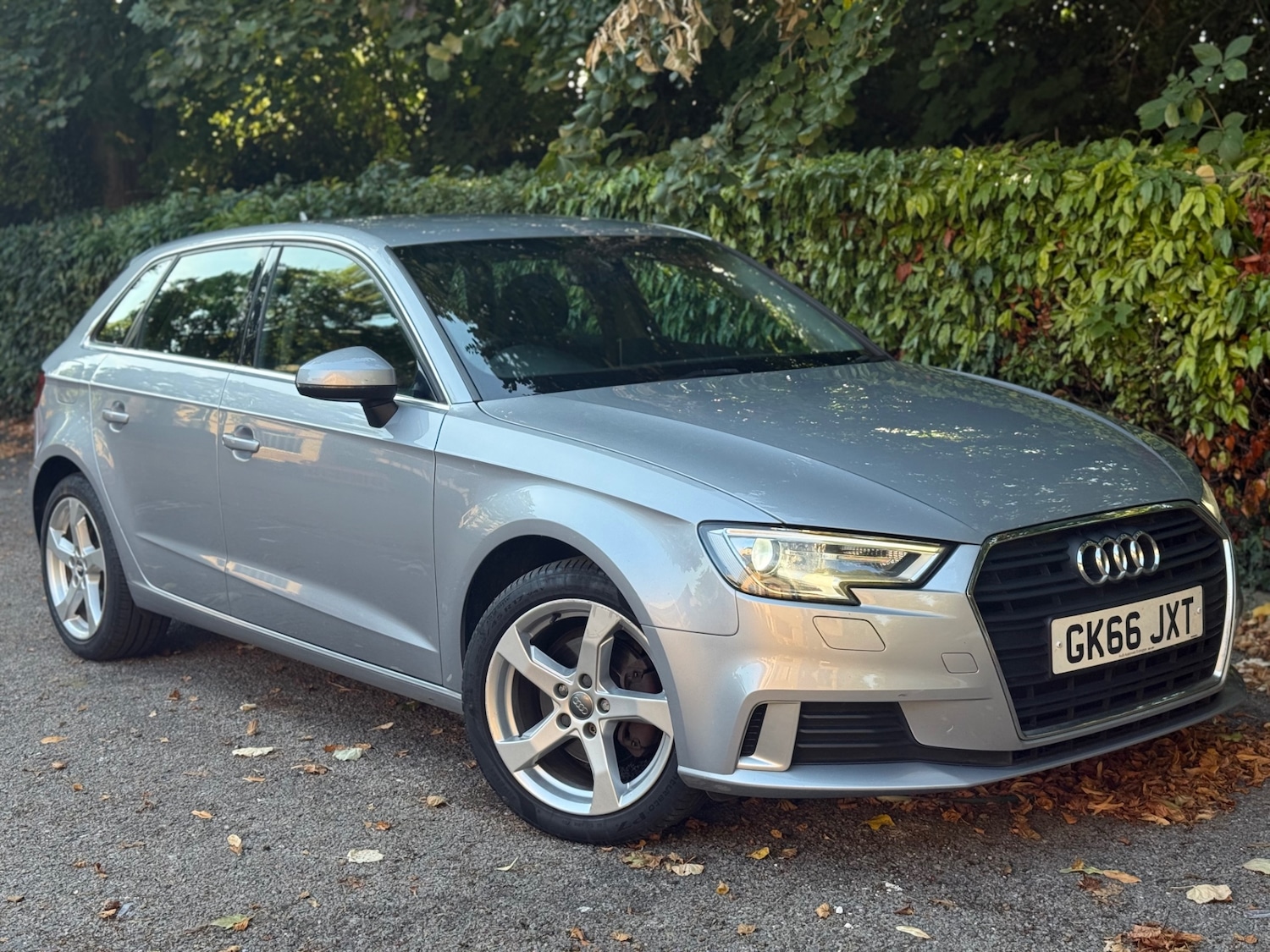 Used Audi A3 2016 for sale - 76120470: Photo 2