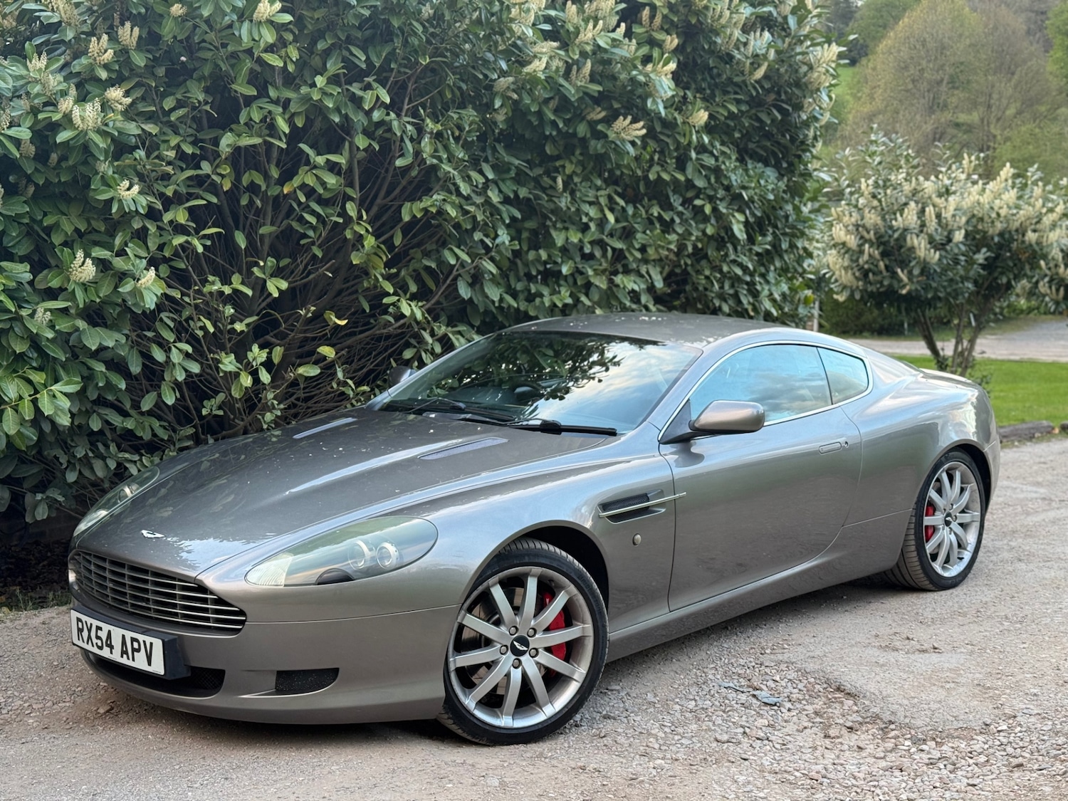 Used Aston Martin DB9 2004 for sale - 78219642: Photo 2