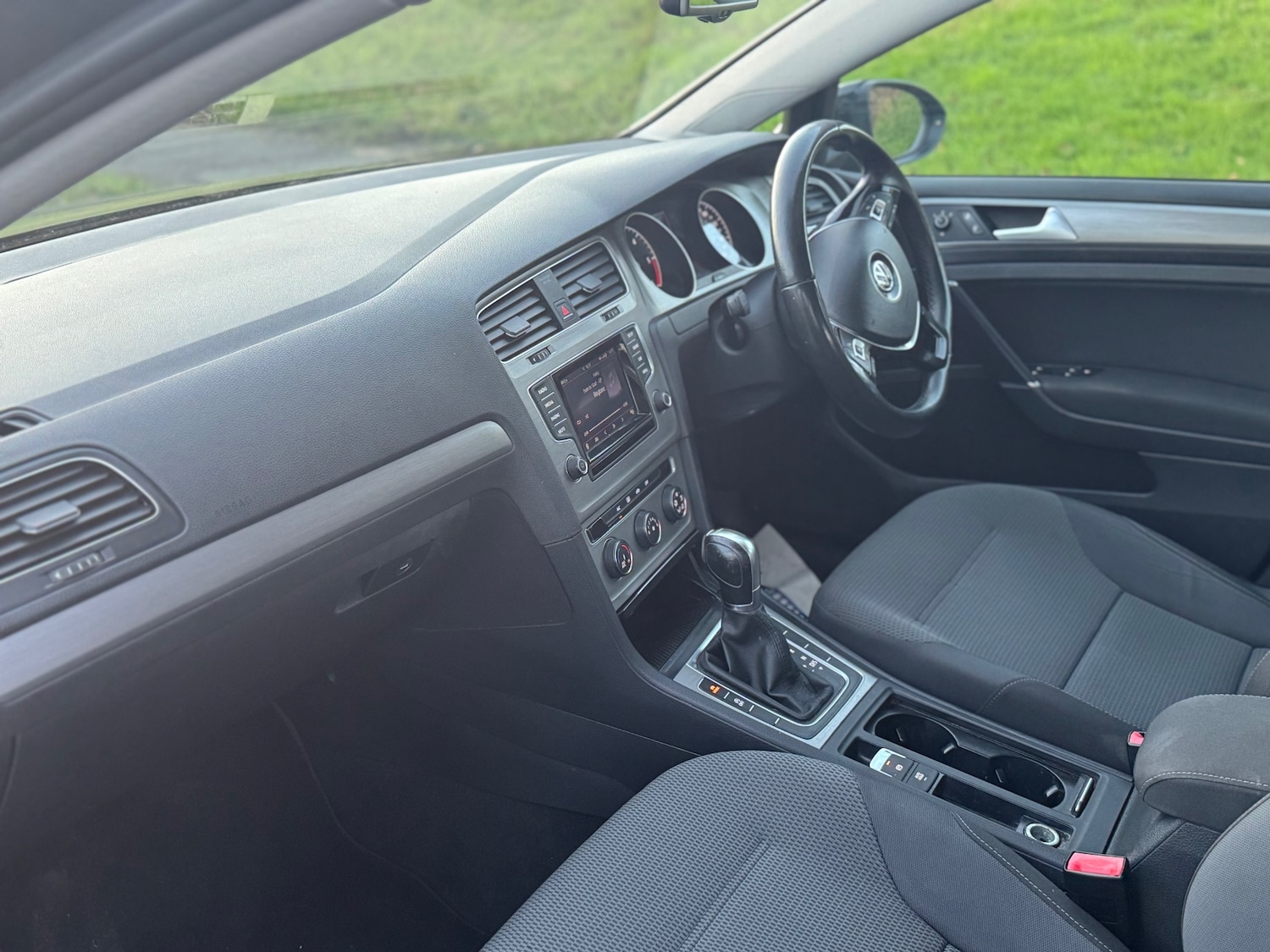 Used Volkswagen Golf 2014 for sale - 77504348: Photo 10