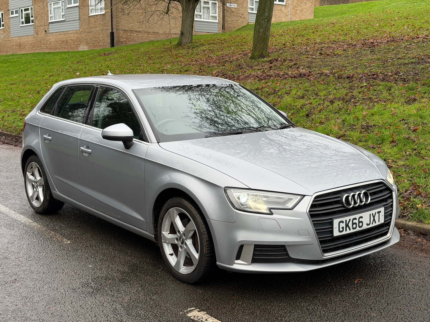 Used Audi A3 2016 for sale - 76960440: Photo 4