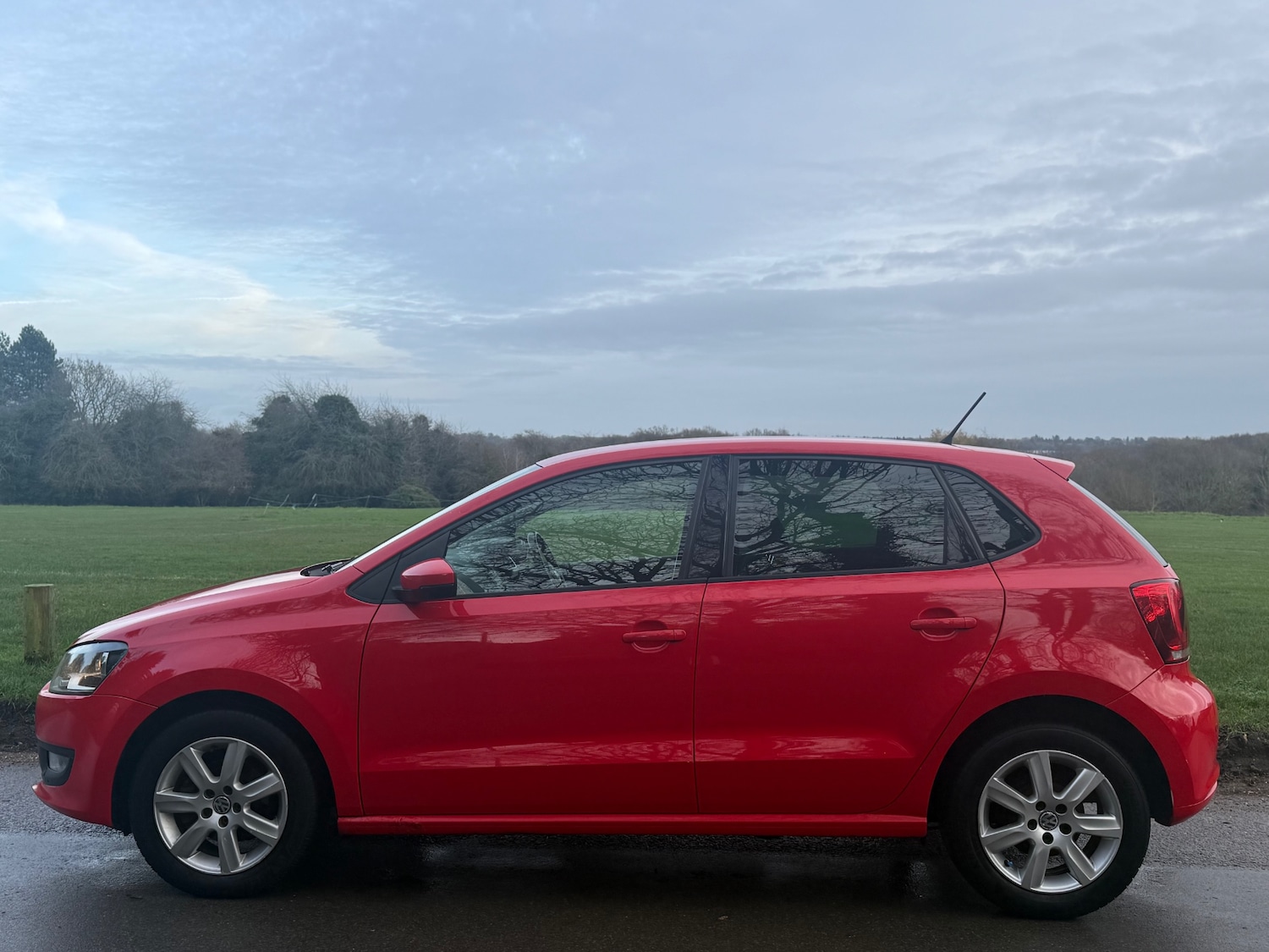 Used Volkswagen Polo 2011 for sale - 77563611: Photo 5