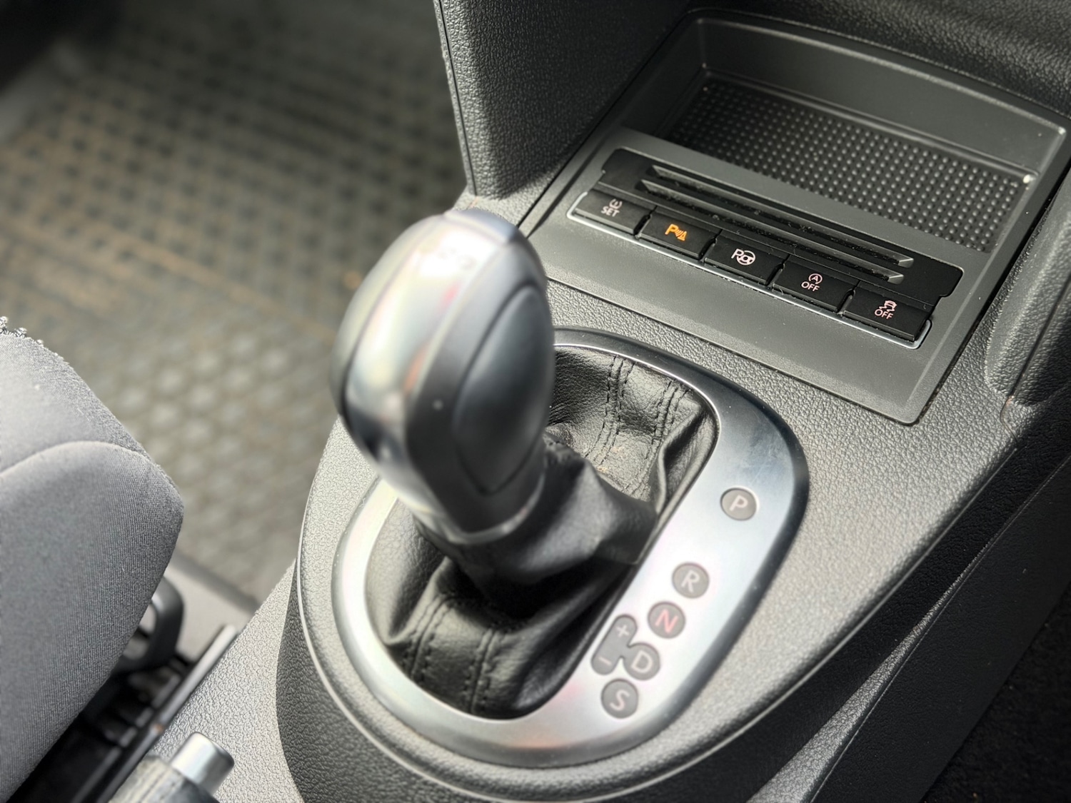 Used Volkswagen Touran 2014 for sale - 77563475: Photo 15