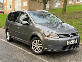Used Volkswagen Touran 2014 for sale - 77563475: Photo