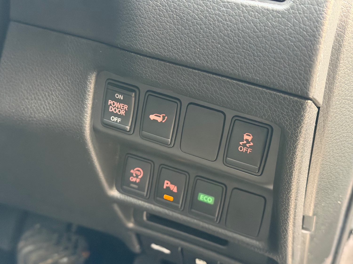 Used Nissan X-Trail 2016 for sale - 77228543: Photo 12