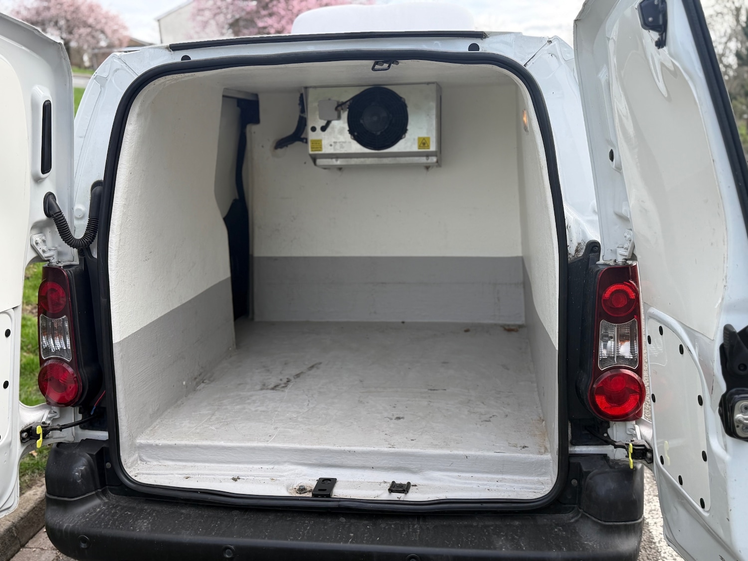 Used Peugeot Partner 2018 for sale - 77822678: Photo 12