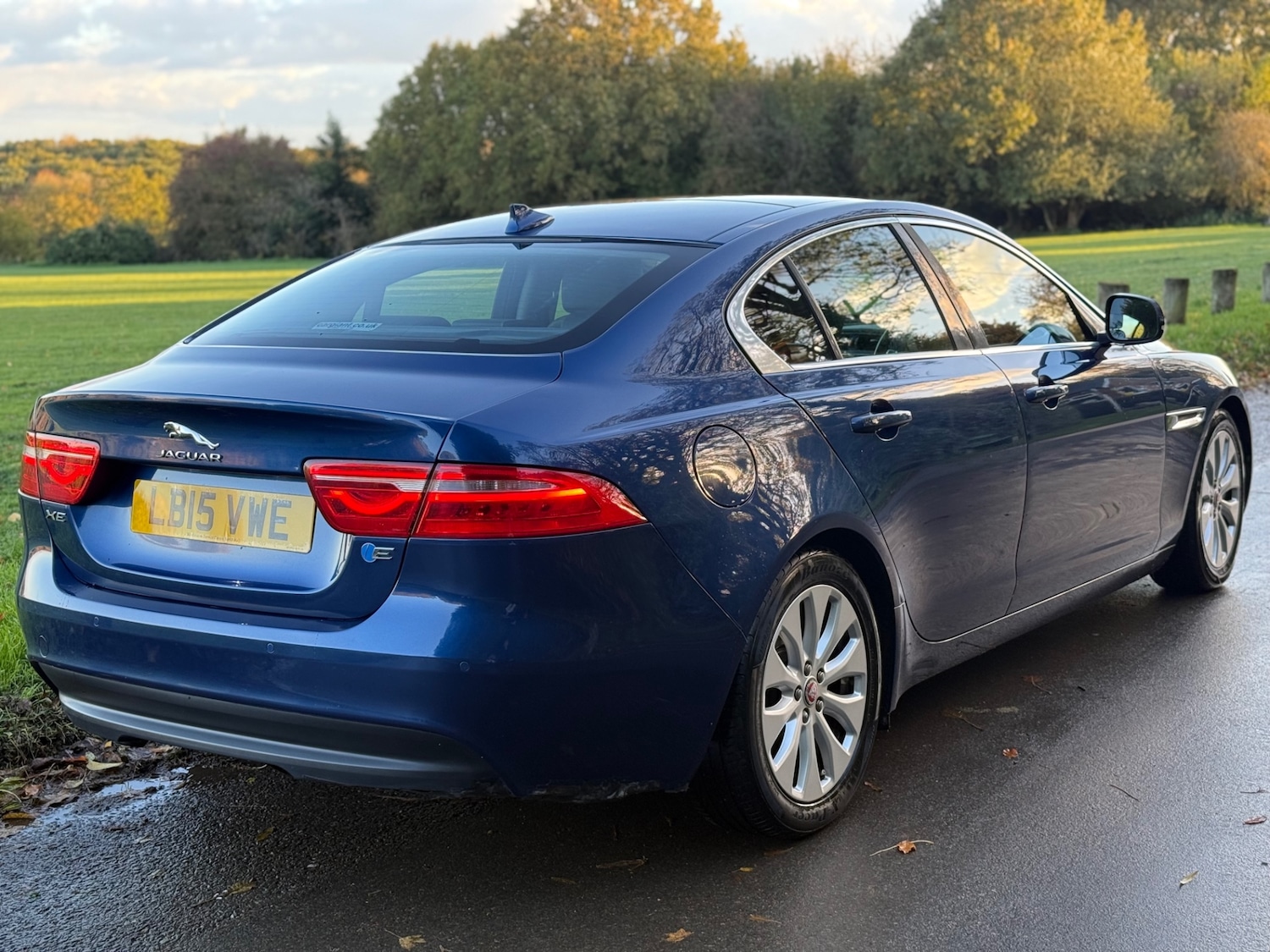 Used Jaguar XE 2015 for sale - 76377170: Photo 5