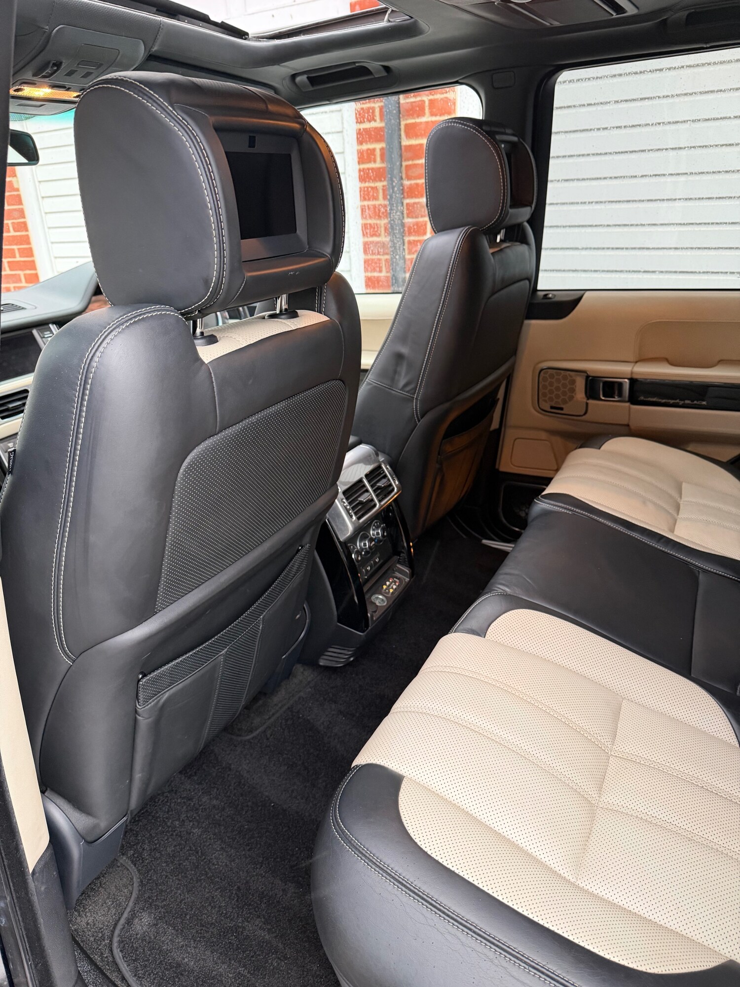 Used Land Rover Range Rover 2010 for sale - 77497850: Photo 14