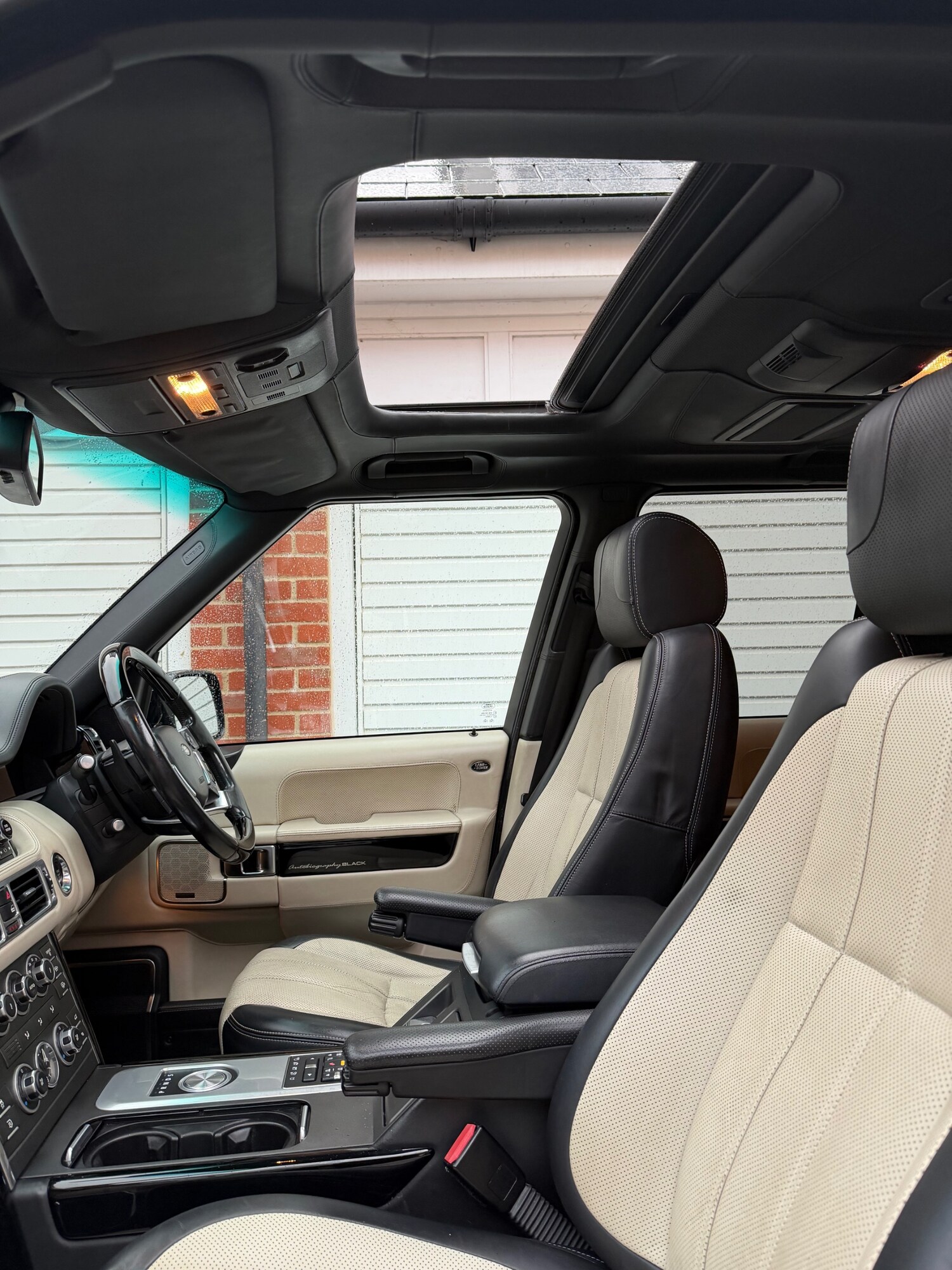 Used Land Rover Range Rover 2010 for sale - 77497850: Photo 28