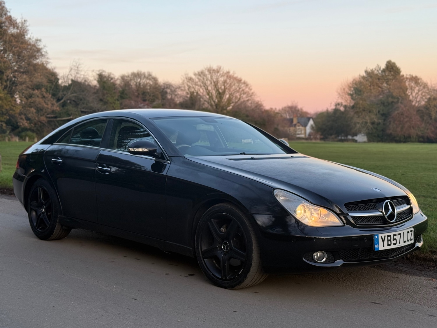 Used Mercedes-Benz CLS 2007 for sale - 76656391: Photo 2
