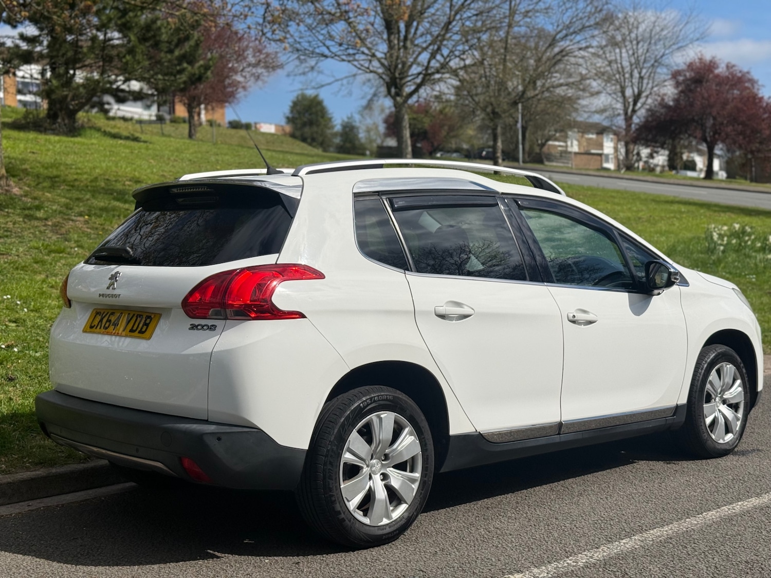 Used Peugeot 2008 2014 for sale - 78109673: Photo 4