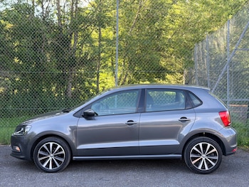 Used Volkswagen Polo 2014 for sale - 78947687: Photo