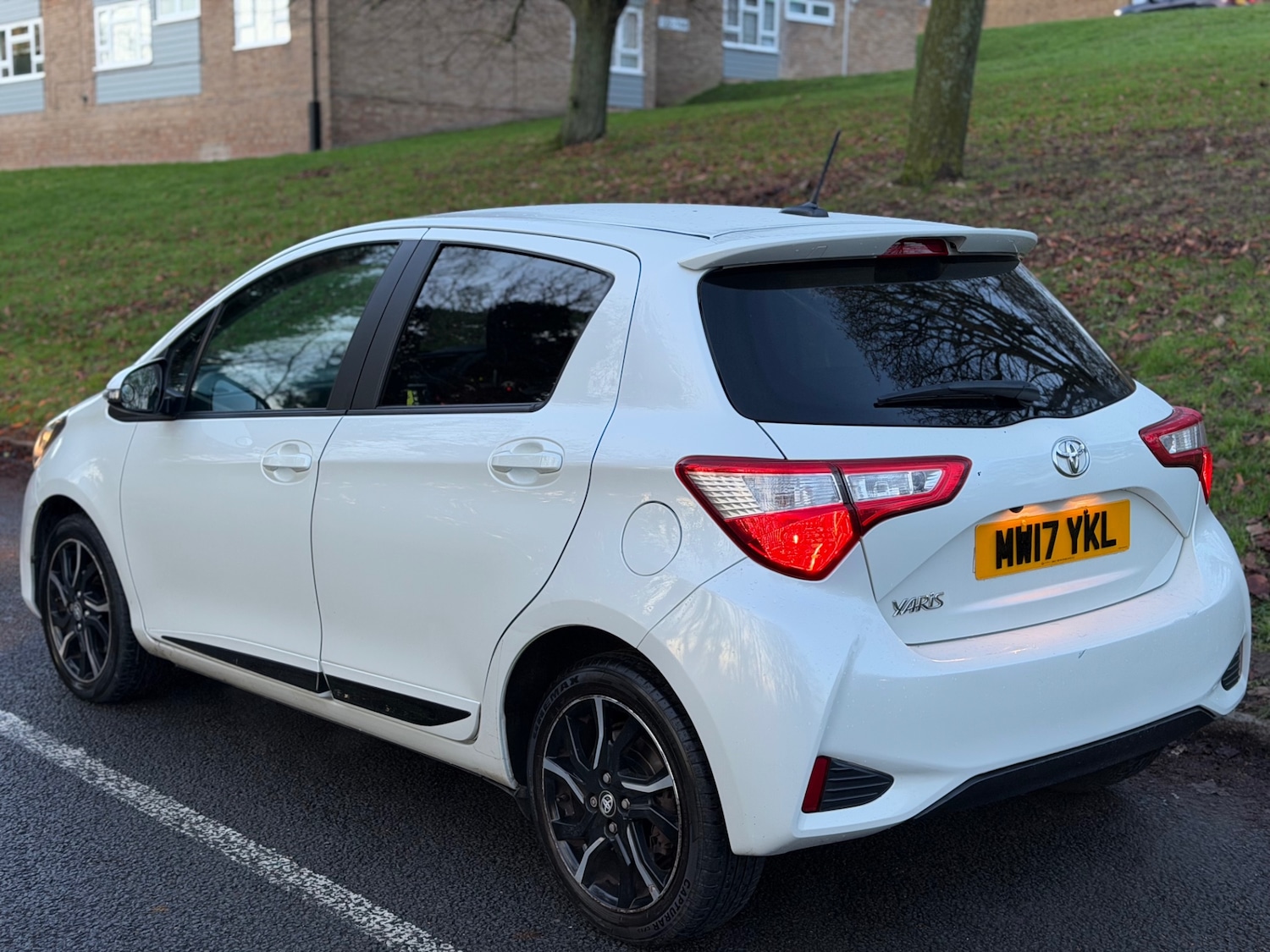 Used Toyota Yaris 2017 for sale - 77253553: Photo 5