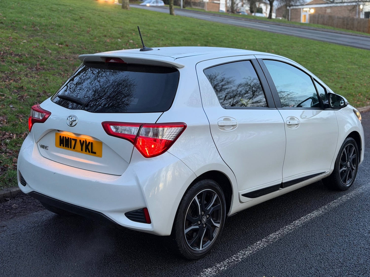 Used Toyota Yaris 2017 for sale - 77253553: Photo 6