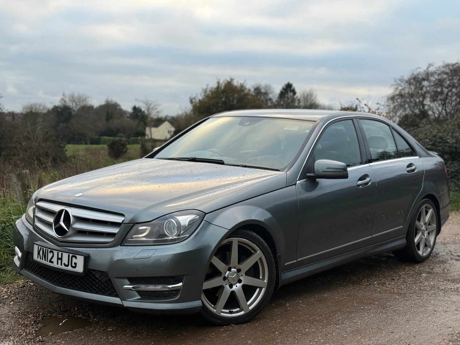 Used Mercedes-Benz C Class 2012 for sale - 76684582: Photo 1