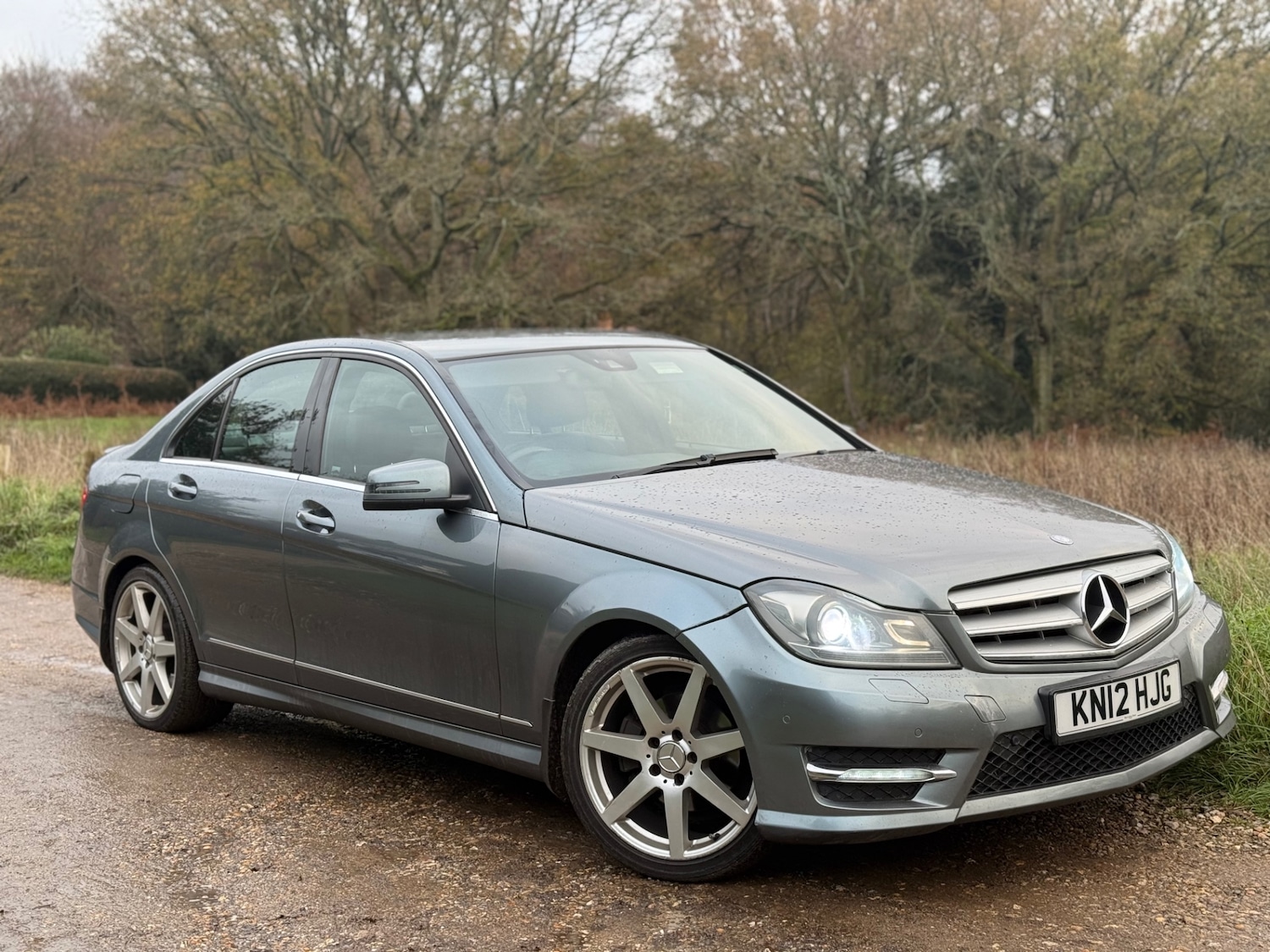 Used Mercedes-Benz C Class 2012 for sale - 76684582: Photo 2