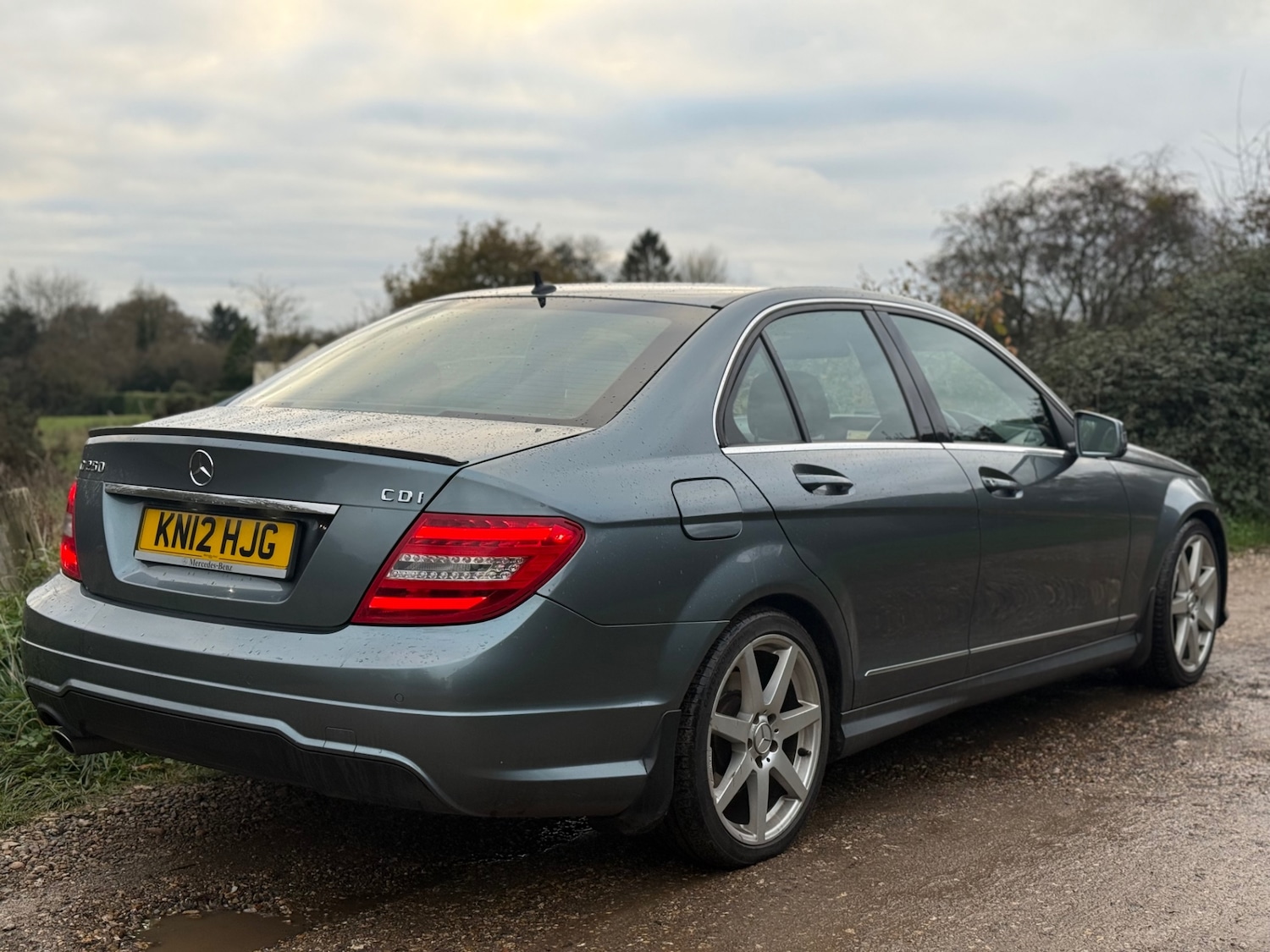 Used Mercedes-Benz C Class 2012 for sale - 76684582: Photo 5