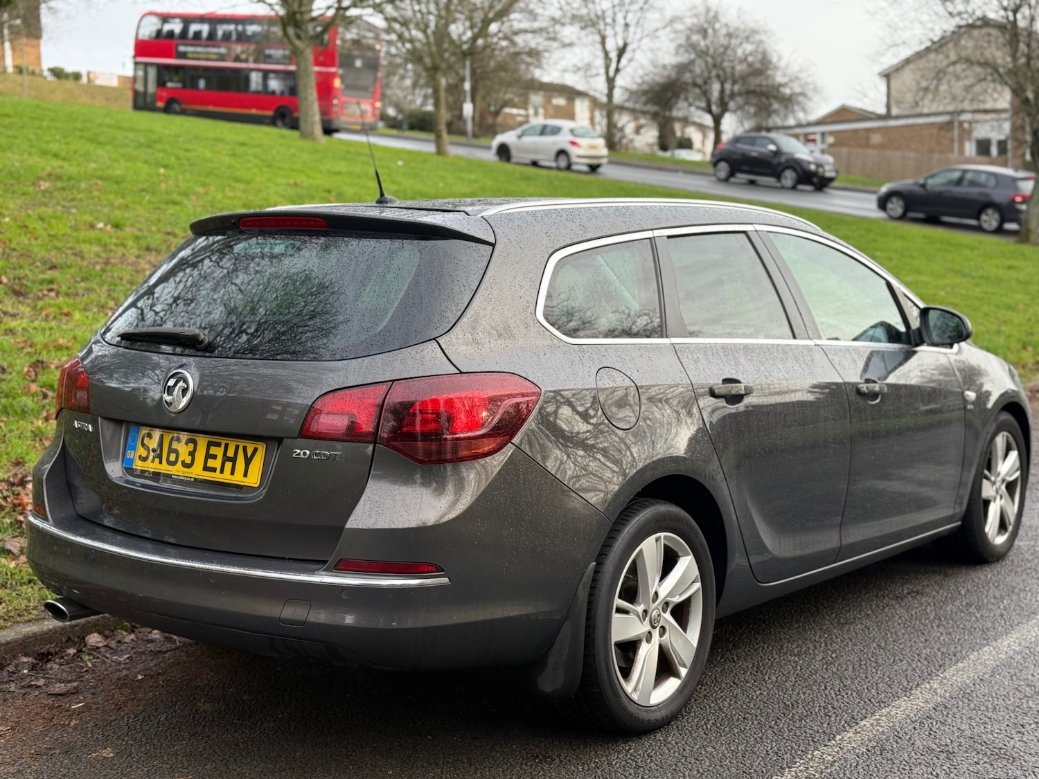 Used Vauxhall Astra 2013 for sale - 77083873: Photo 5