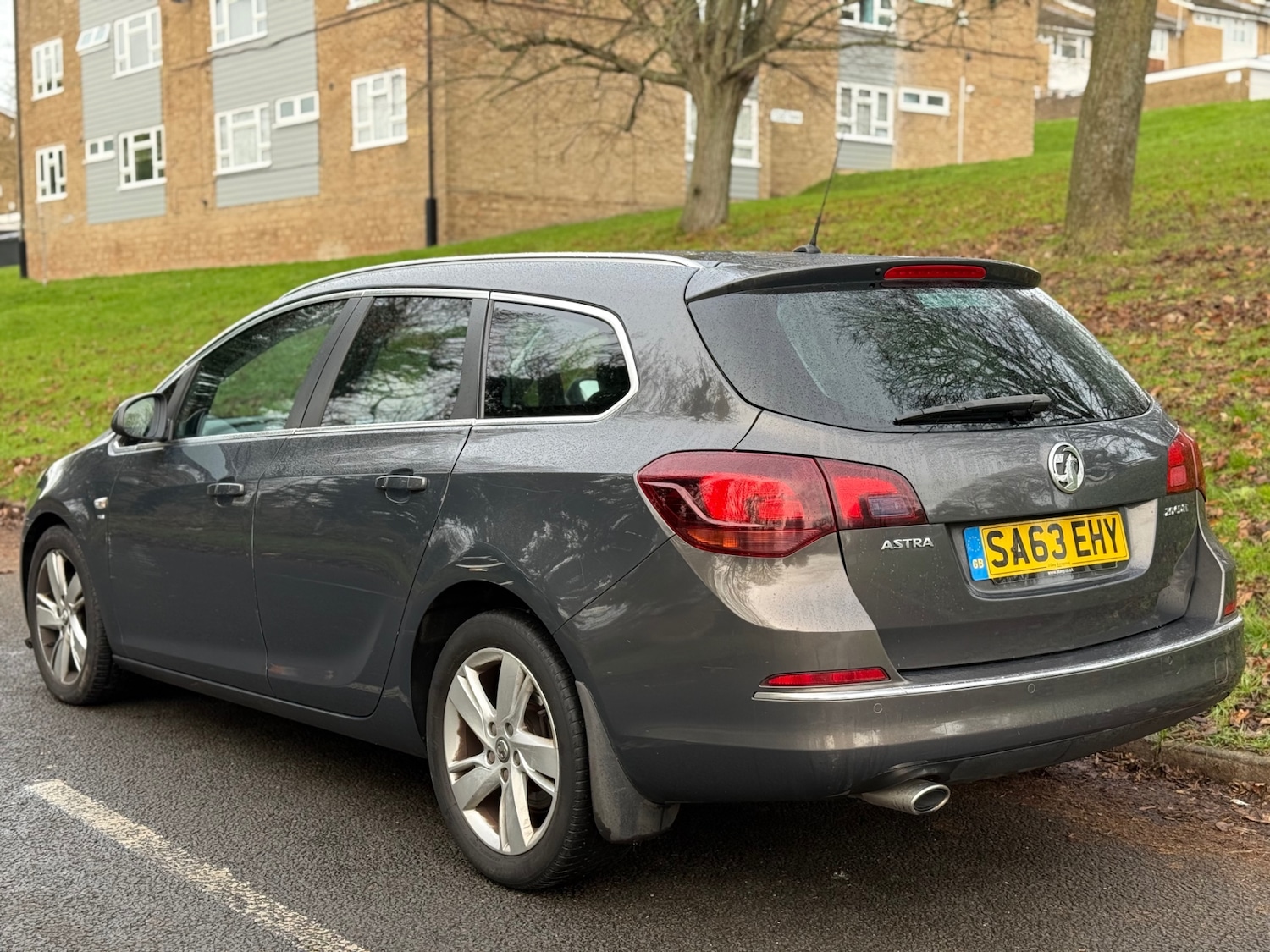 Used Vauxhall Astra 2013 for sale - 77083873: Photo 6