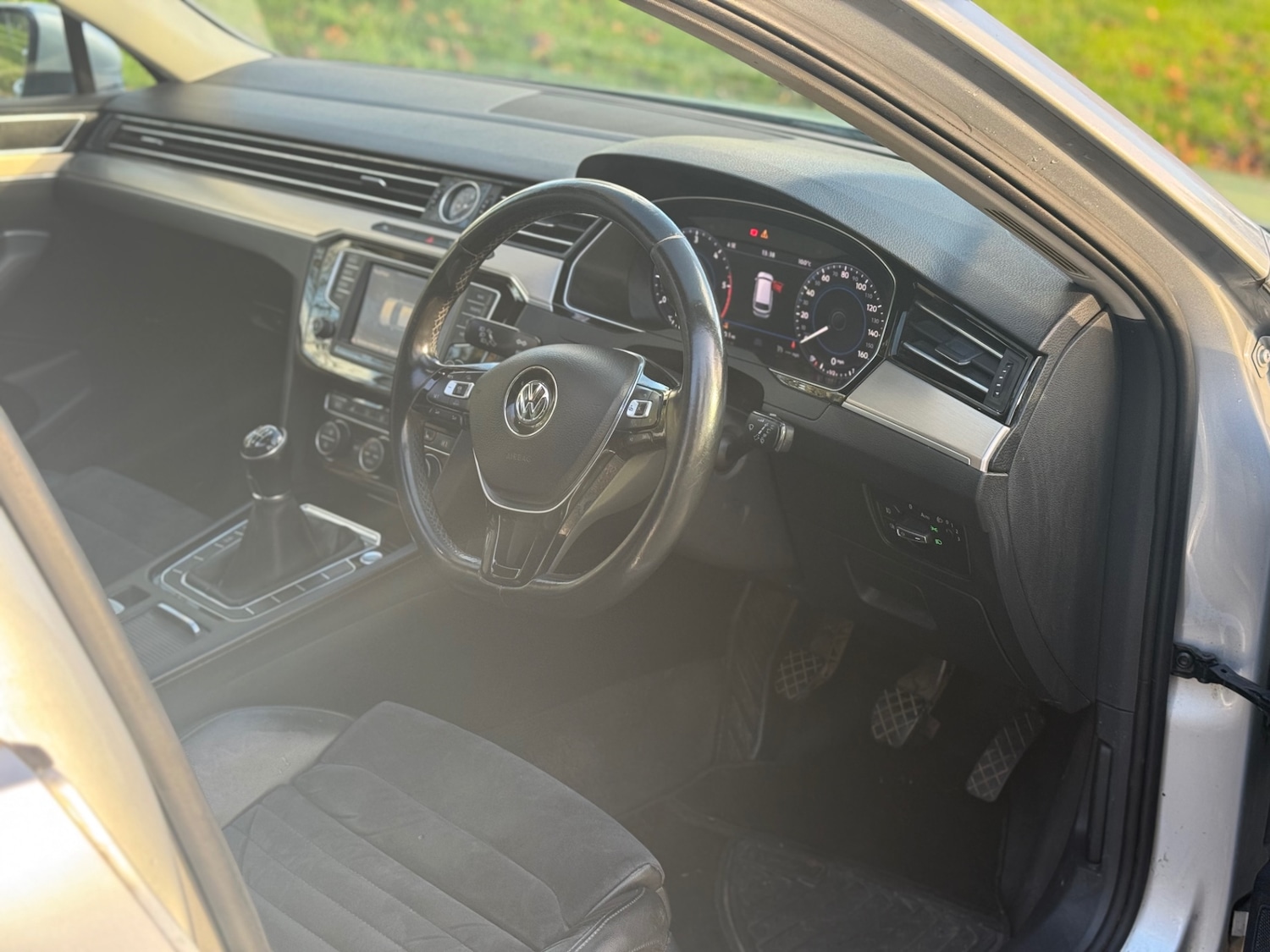 Used Volkswagen Passat 2017 for sale - 76894894: Photo 11