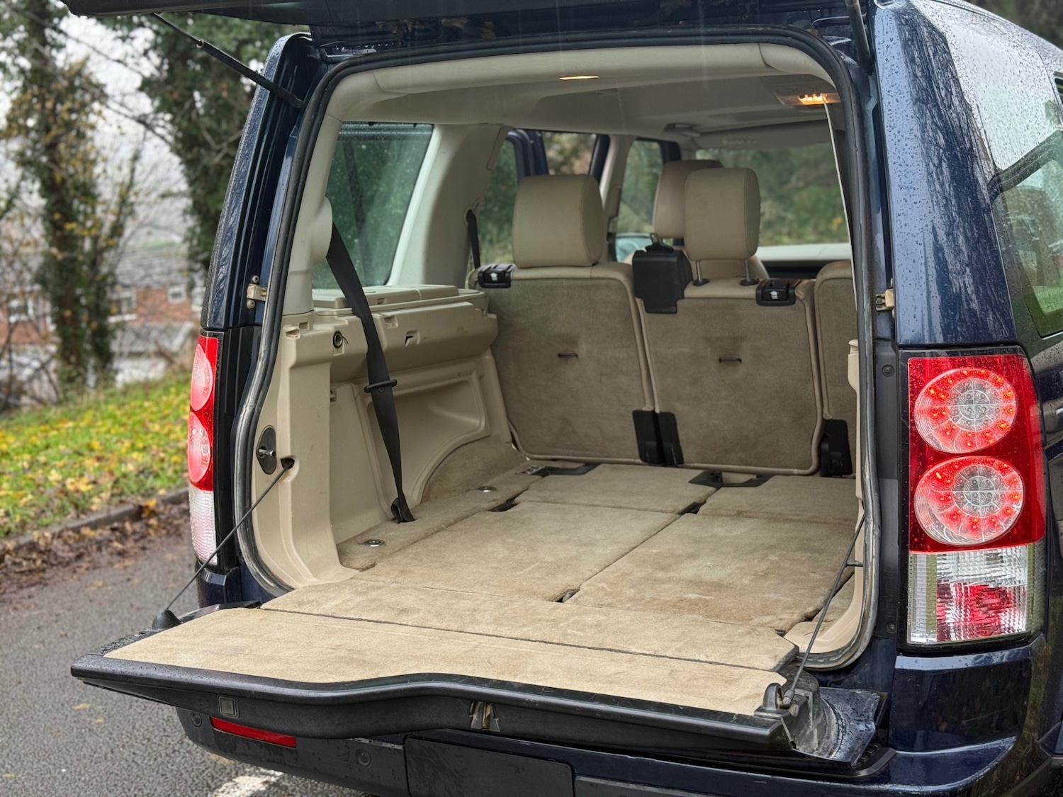 Used Land Rover Discovery 2011 for sale - 76818147: Photo 18