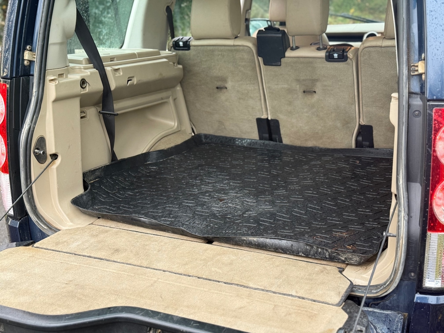 Used Land Rover Discovery 2011 for sale - 76818147: Photo 19