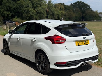 Used Ford Focus 2017 for sale - 75723764: Photo