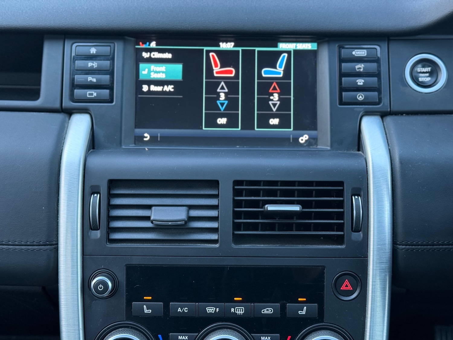 Used Land Rover Discovery Sport 2016 for sale - 77368013: Photo 15