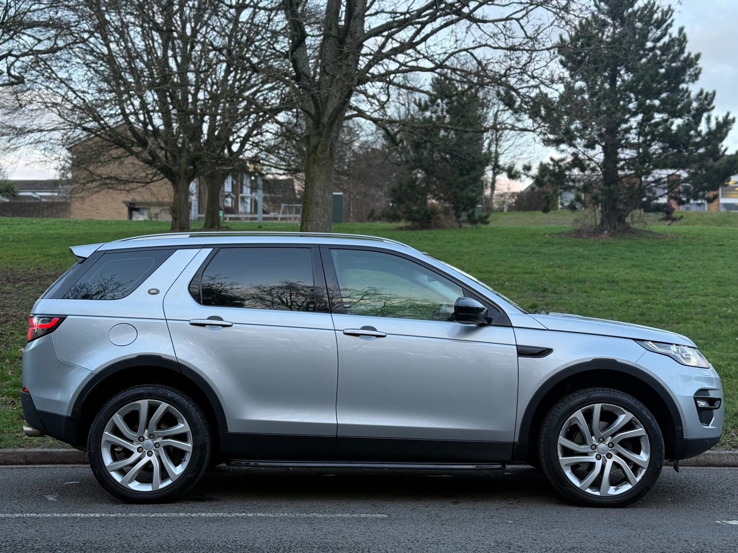 Used Land Rover Discovery Sport 2016 for sale - 77368013: Photo 7