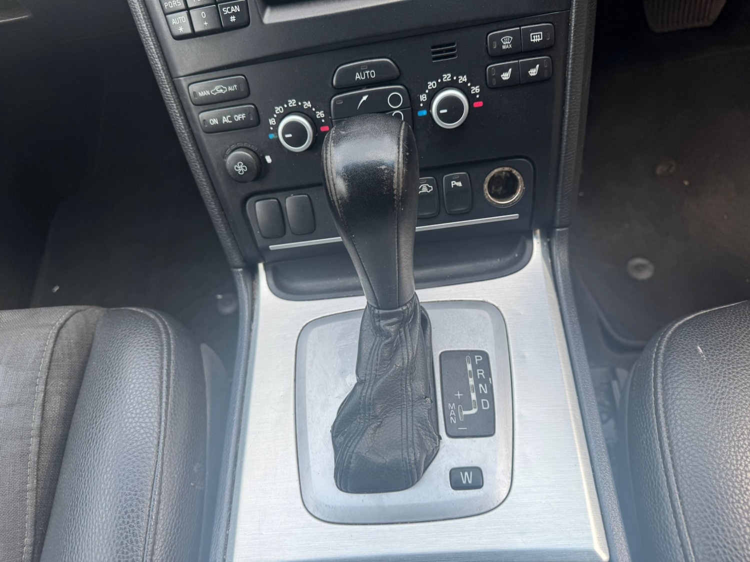 Used Volvo XC90 2013 for sale - 75864017: Photo 10