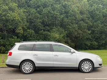 Used Volkswagen Passat 2010 for sale - 78841157: Photo