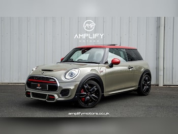 Used MINI Hatch 2018 for sale - 79189722: Photo