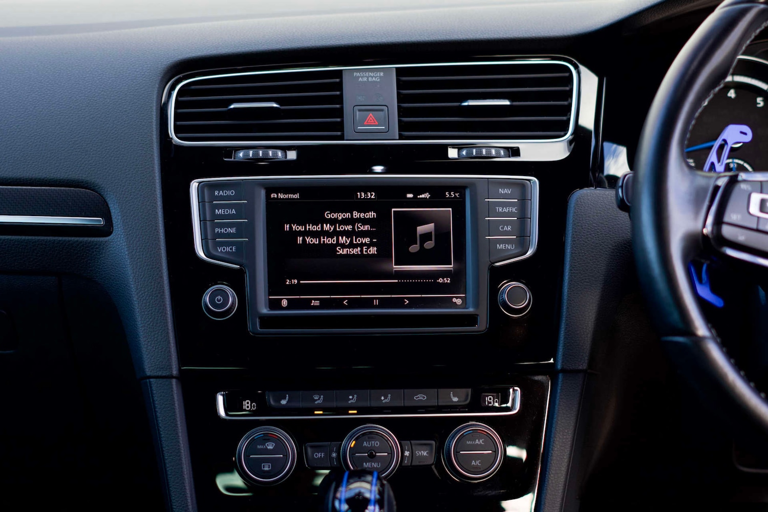 Used Volkswagen Golf 2016 for sale - 76759981: Photo 21