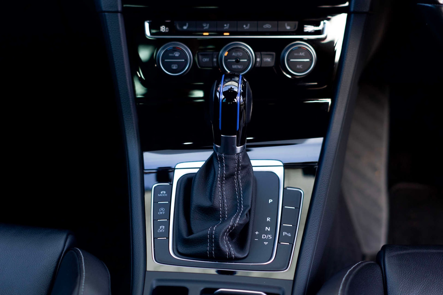 Used Volkswagen Golf 2016 for sale - 76759981: Photo 22