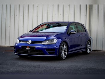 Used Volkswagen Golf 2016 for sale - 76759981: Photo