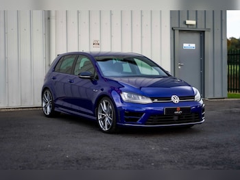 Used Volkswagen Golf 2016 for sale - 76759981: Photo