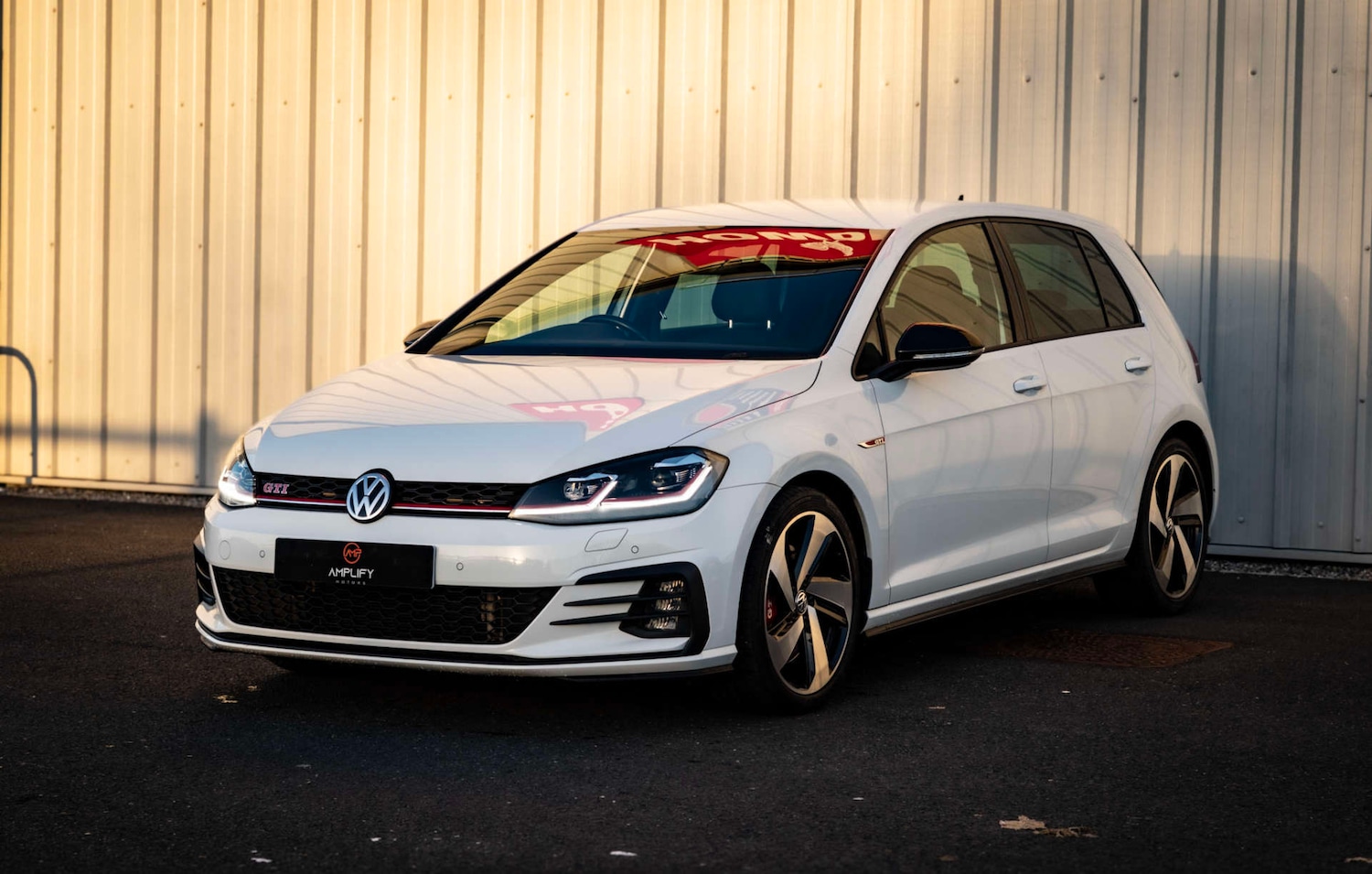 Used Volkswagen Golf 2019 for sale - 76671730: Photo 2