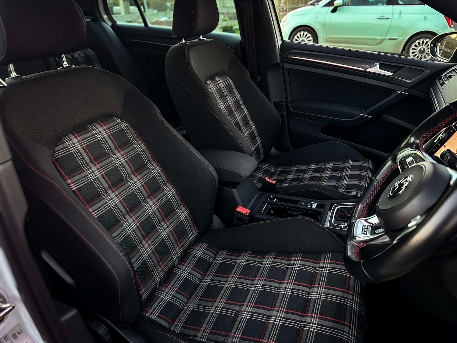 Used Volkswagen Golf 2019 for sale - 76671730: Photo 29