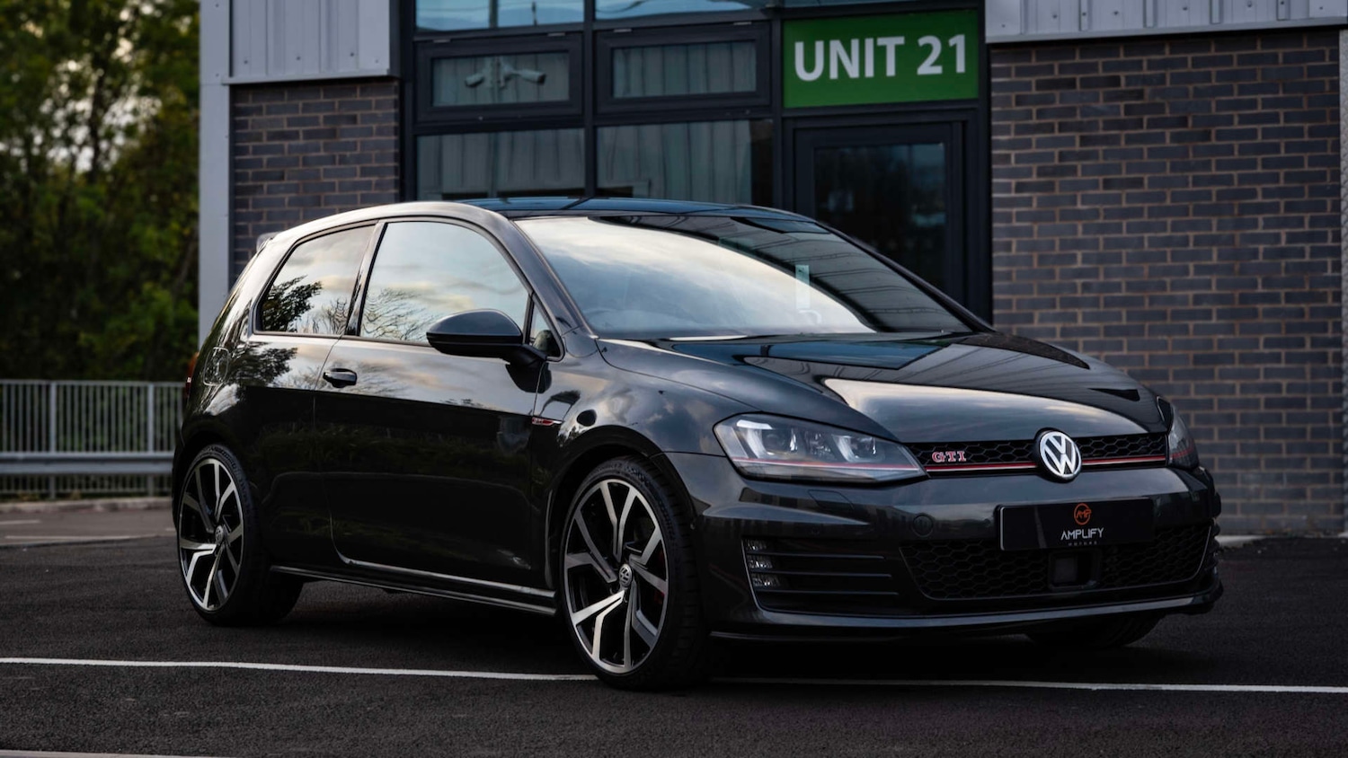 Used Volkswagen Golf 2016 for sale - 76468840: Photo 5