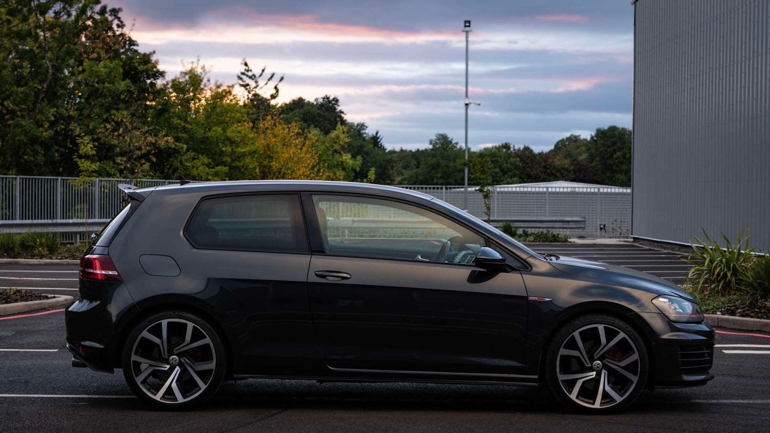 Used Volkswagen Golf 2016 for sale - 76468840: Photo 9