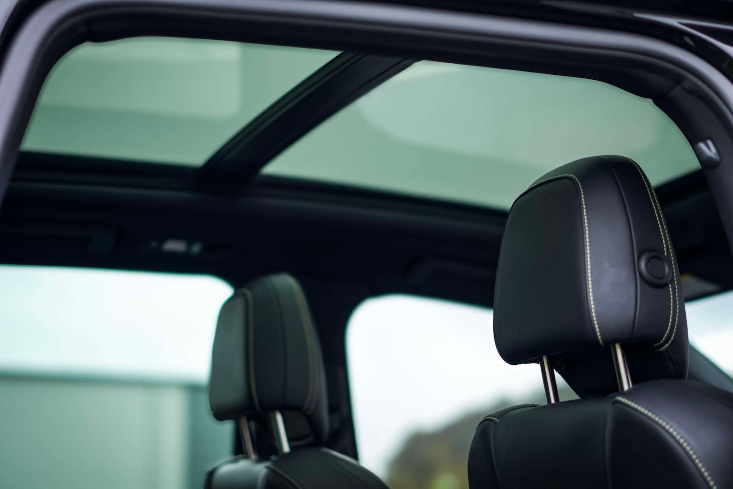 Used Porsche Cayenne 2015 for sale - 76597625: Photo 35