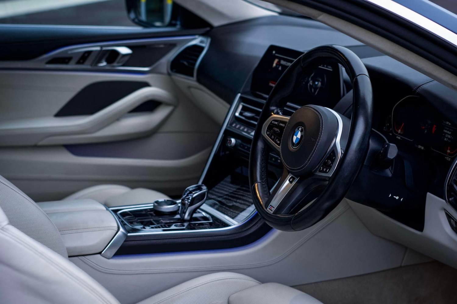 Used BMW 8 Series 2019 for sale - 76468839: Photo 11