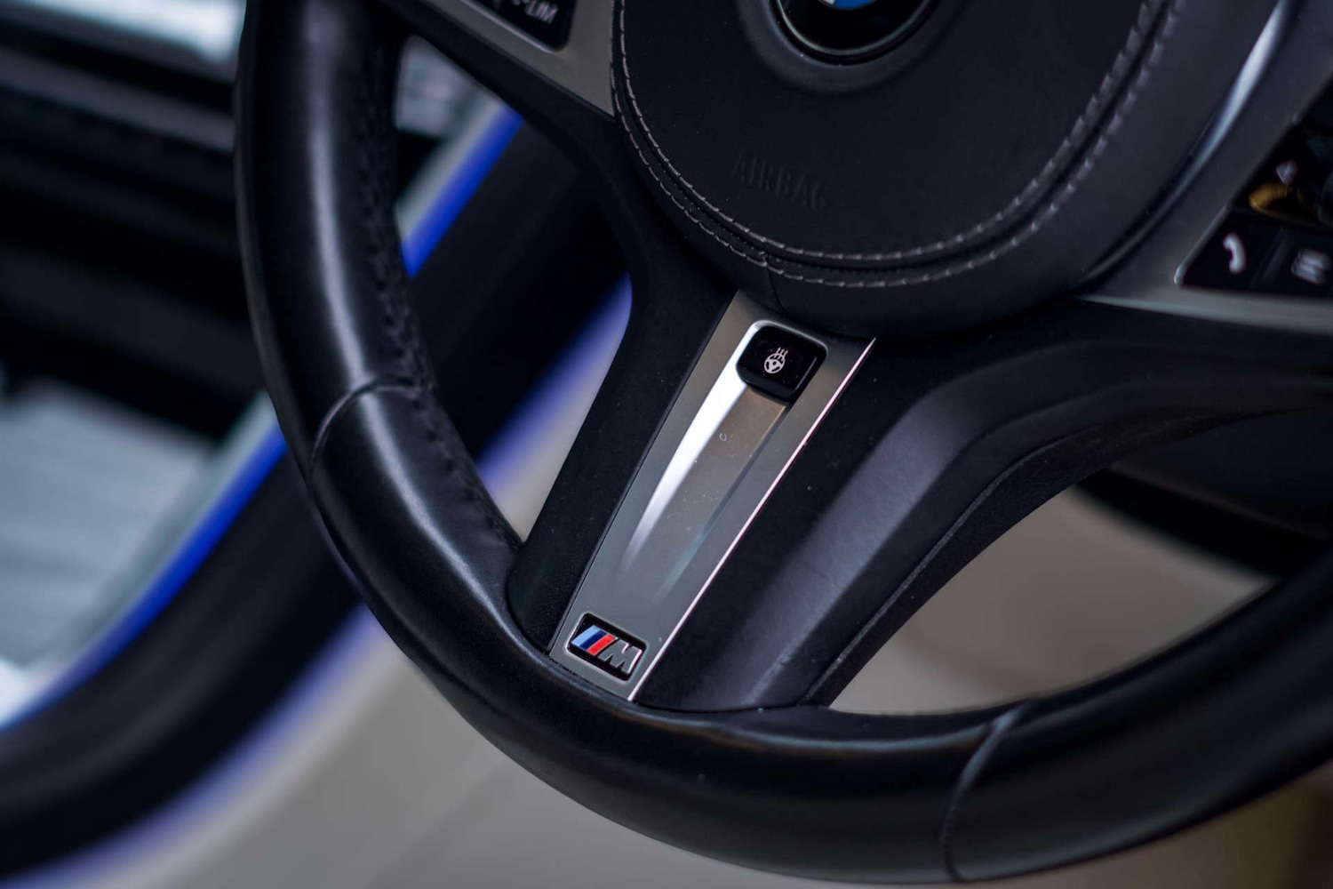 Used BMW 8 Series 2019 for sale - 76468839: Photo 15