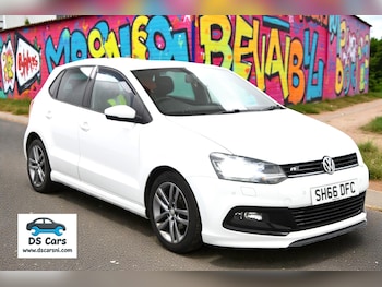 Used Volkswagen Polo 2016 for sale - 78206057: Photo