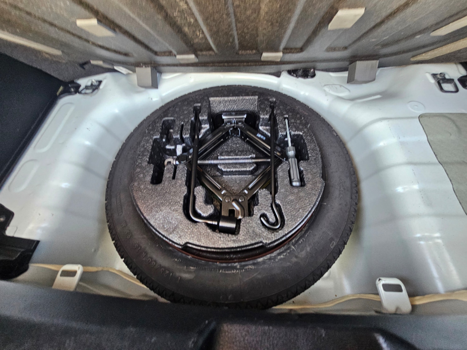 Used Hyundai i10 2018 for sale - 78027821: Photo 19