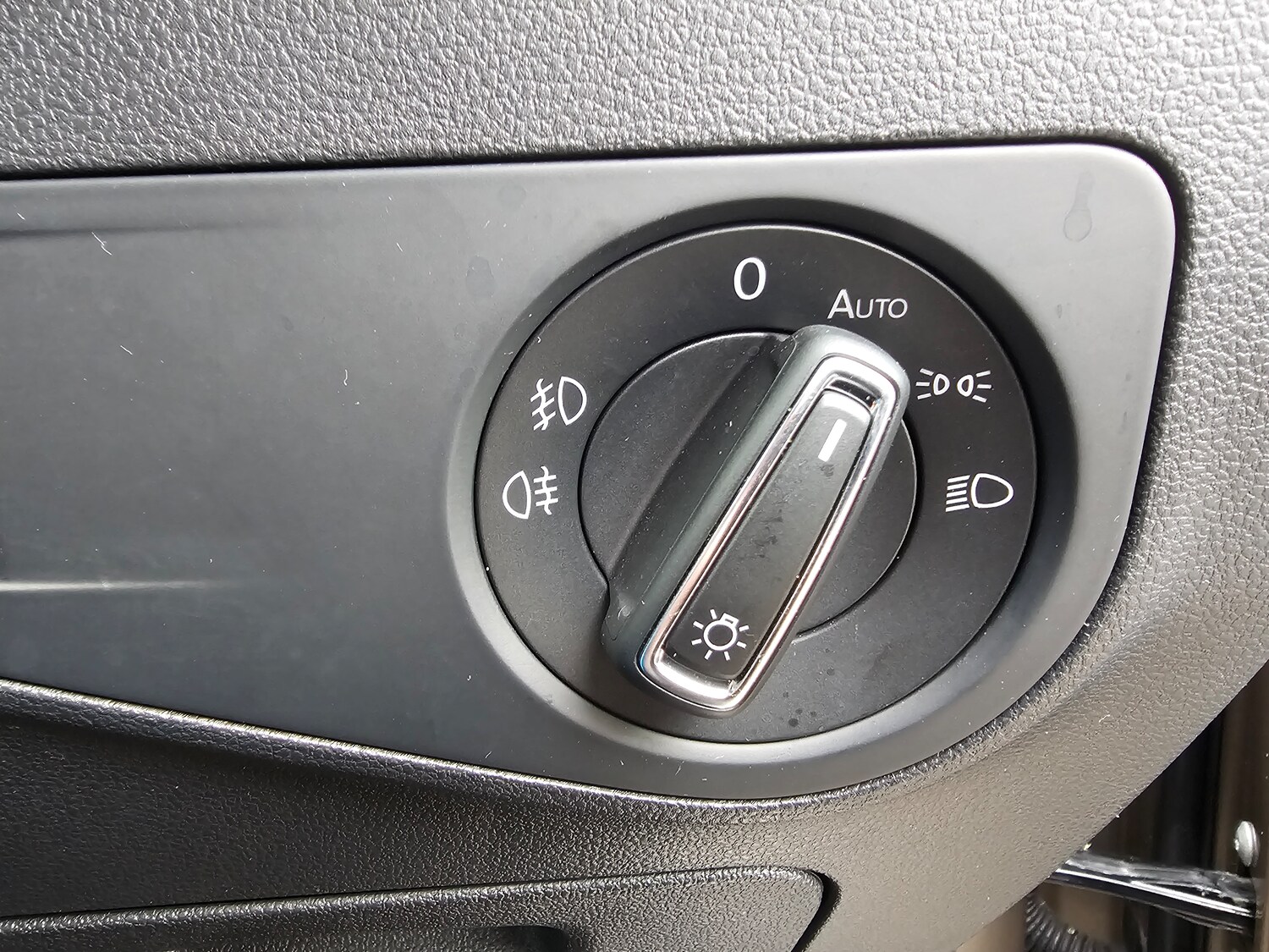 Used Volkswagen Tiguan 2017 for sale - 78027810: Photo 9