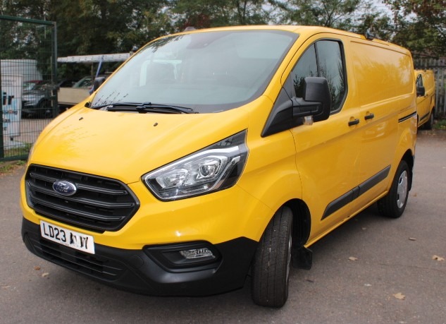 Used Ford Transit Custom 2023 for sale - 76555116: Photo 1