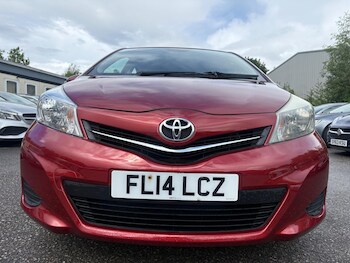 Used Toyota Yaris 2014 for sale - 78877866: Photo