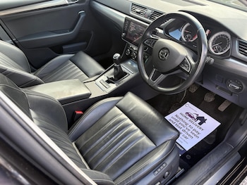 Used Skoda Superb 2019 for sale - 79268793: Photo