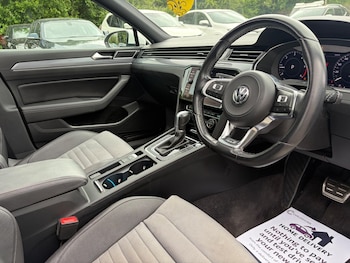 Used Volkswagen Passat 2018 for sale - 78958388: Photo