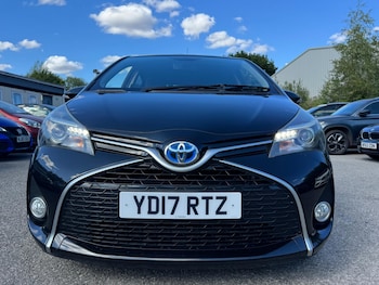 Used Toyota Yaris 2017 for sale - 79374733: Photo